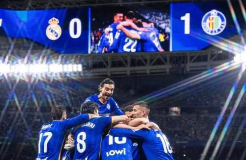 罗马欧联杯出局 前锋瓦斯:全队遗憾仍100%有欧冠资格希望