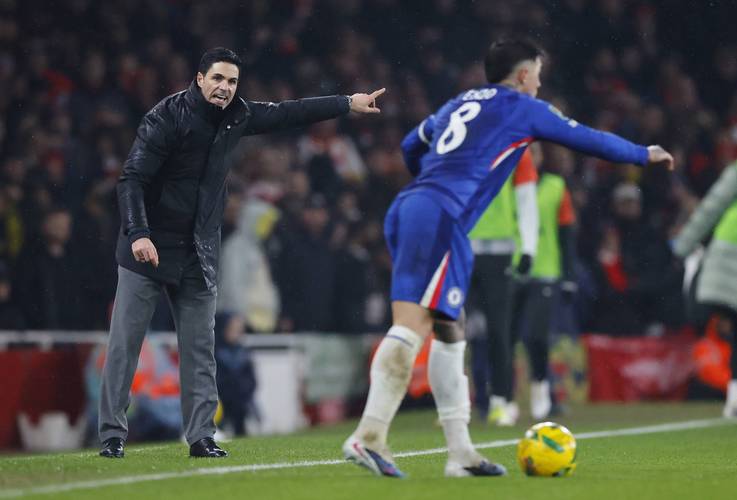 本周末联赛杯决赛来袭 费尔南迪尼奥忆18年3-0阿森纳夺冠 本周末联赛杯决赛来袭 费尔南迪尼奥忆18年3-0阿森纳夺冠