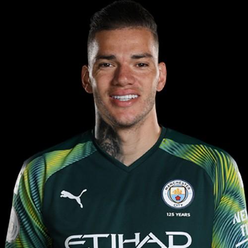 曼城官方专访:埃德松忆18联赛杯夺冠 王朝起点 曼城官方专访:埃德松忆18联赛杯夺冠 王朝起点