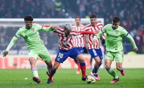 西甲第29轮焦点战：比利亚雷亚尔vs皇家社会赛前解析