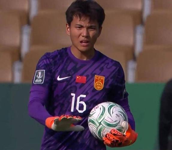 记者证实：李昊因联赛肋部受伤 无缘本期国足集训