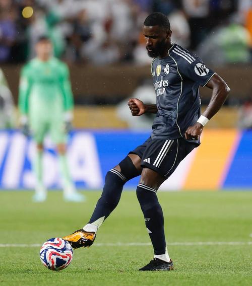 皇马将与吕迪格开启续约谈判 伤愈后状态获认可