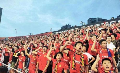 中超第三轮川渝德比演进球大战 铜梁龙主场3-3战平蓉城