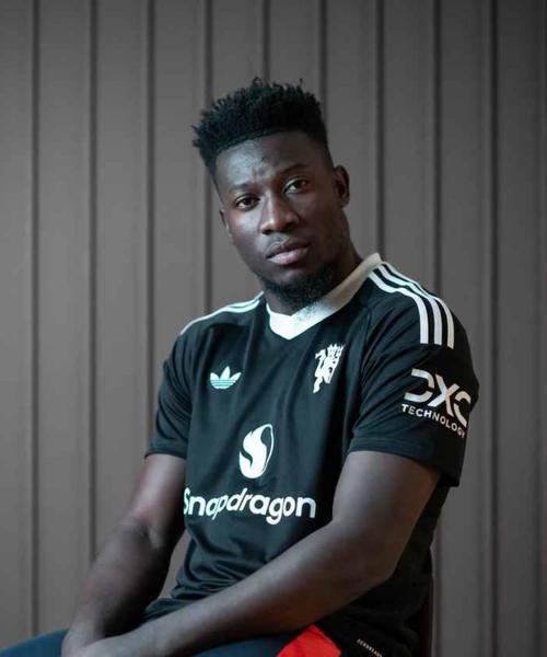 罗马诺确认：曼联不会留奥纳纳 将为其寻新东家