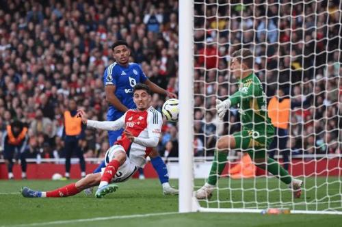 联赛杯决赛阿森纳失利 约克雷斯：曼城控场让我们踢得艰难