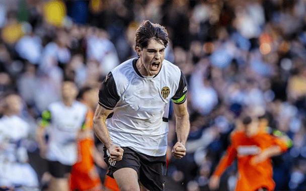 西甲第29轮巴列卡诺客负巴萨 球员自责错失单刀