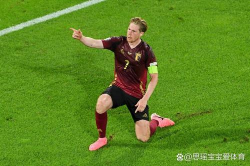 六台：阿韦洛亚赛后进裁判更衣室 致谢主裁解释红牌