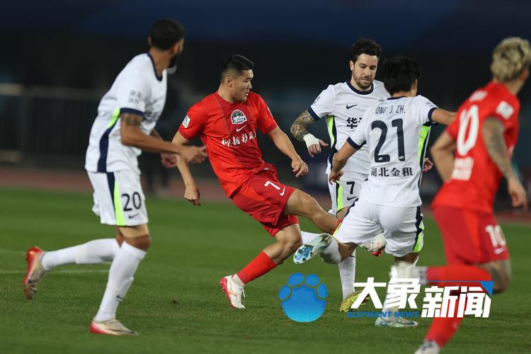 中超第3轮河南战平武汉三镇 古斯塔沃憾未助队取胜