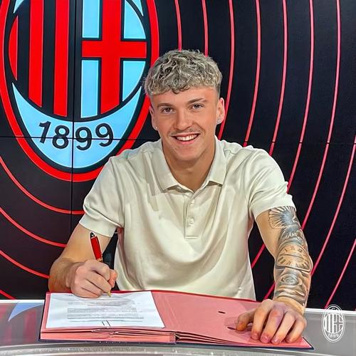 米兰新星巴尔泰萨吉专访：自幼红黑情怀，偶像马尔蒂尼马塞洛