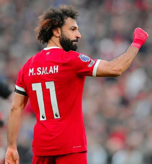 足球报评萨拉赫离队：利物浦体面送别传奇是双赢选择