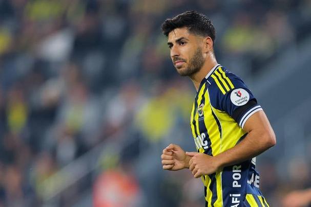 土媒曝西甲三强觊觎阿森西奥 费内巴切明确拒售