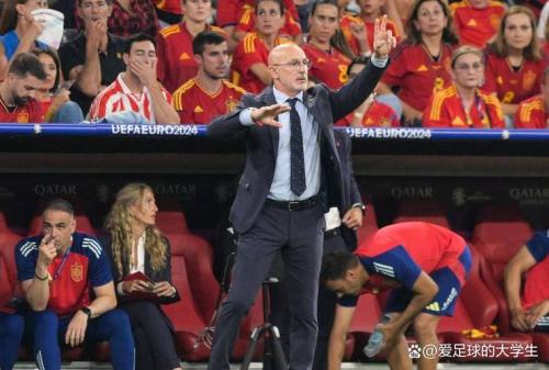 西班牙电视六台专访雷米罗：巴萨传闻未定 世界杯目标引热议