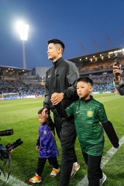 《天津日报》：津门虎中超垫底 教练组未放假全力复盘调整