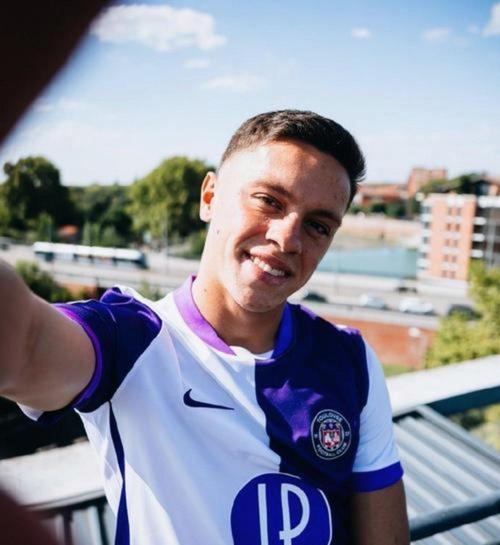 阿根廷前锋帕尼切利训练不适退训 今日将接受详细检查