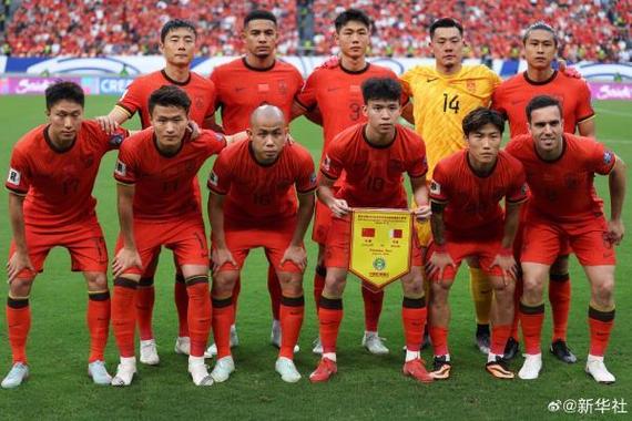 国足热身赛首发前场四人组中超轰9球，张玉宁王钰栋并列射手榜