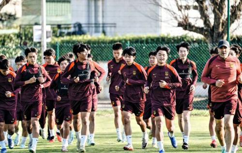 U16国足热身赛2-3憾负欧塞尔U17 两将破门难救主