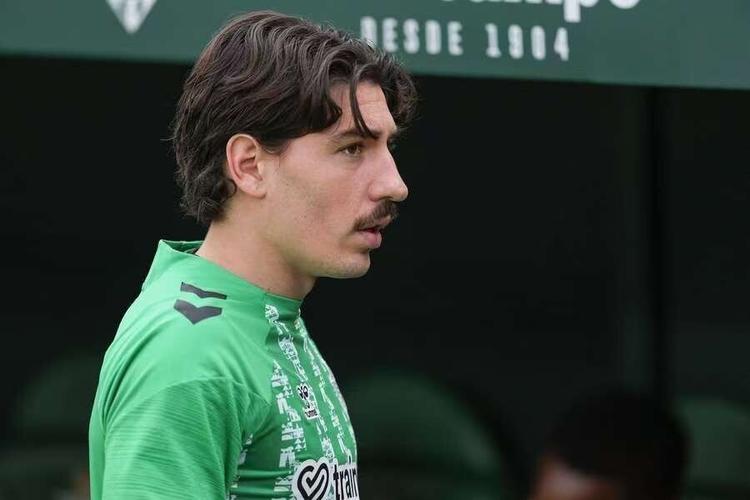 贝蒂斯官网专访贝莱林：自幼承受留队压力，生涯表现印证实力