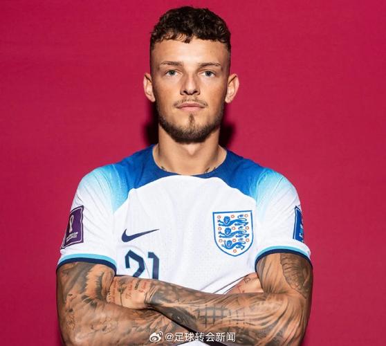 温布利嘘声与争议并存！本·怀特献国家队首球又送点