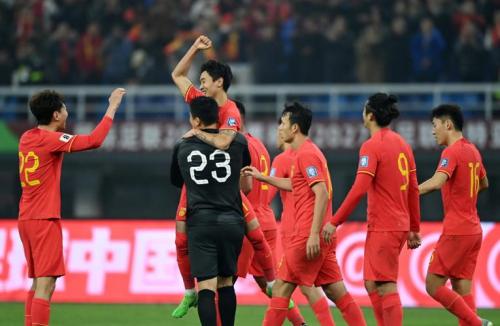 沪媒评国足2-0库拉索:战术执行力与拼劲亮眼 沪媒评国足2-0库拉索:战术执行力与拼劲亮眼