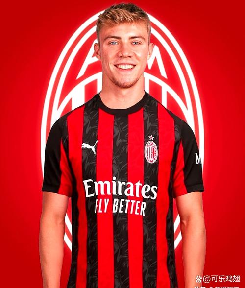 罗马诺确认AC米兰将签下19岁黑山妖锋 周日体检