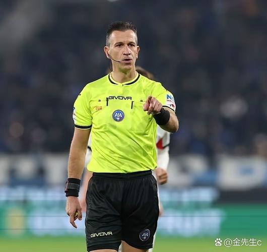 墨西哥边锋阿尔瓦拉多回应主场嘘声：全力备战世界杯