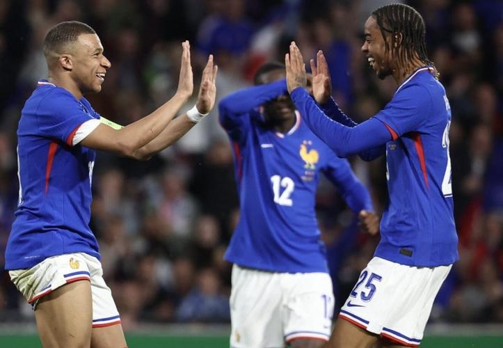 足球友谊赛：哥伦比亚扳平 法国换入姆巴佩奥利塞