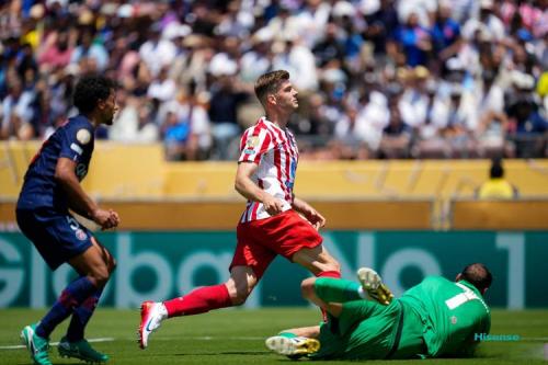 国际友谊赛法国1-0领先哥伦比亚 杜埃斩获国家队首球