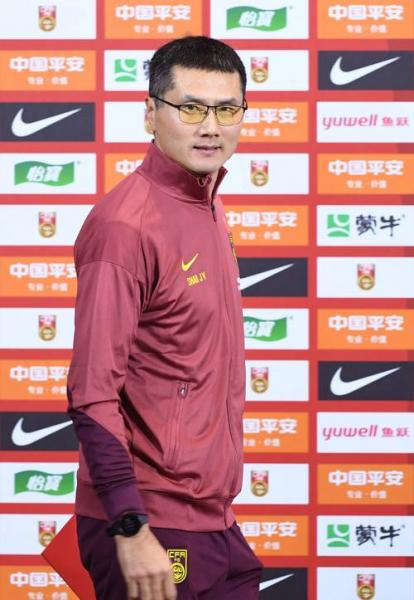 东体:邵佳一鼓励国脚提建议 国足氛围焕然一新