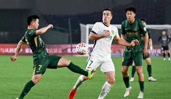 蒙哥马利：客场踢云南一定不会容易，去年的3连胜是过去式了